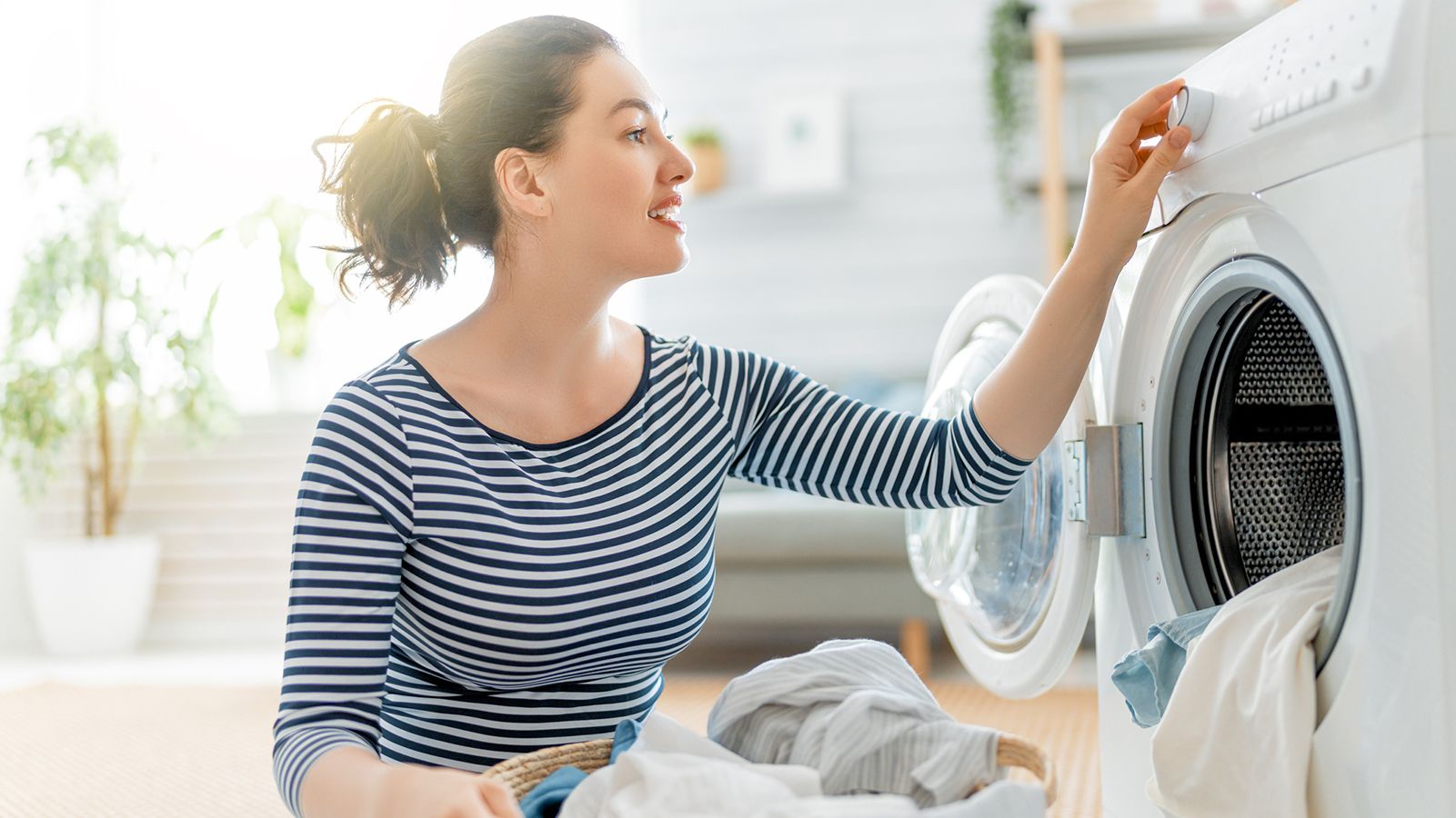 washing machine with clothes