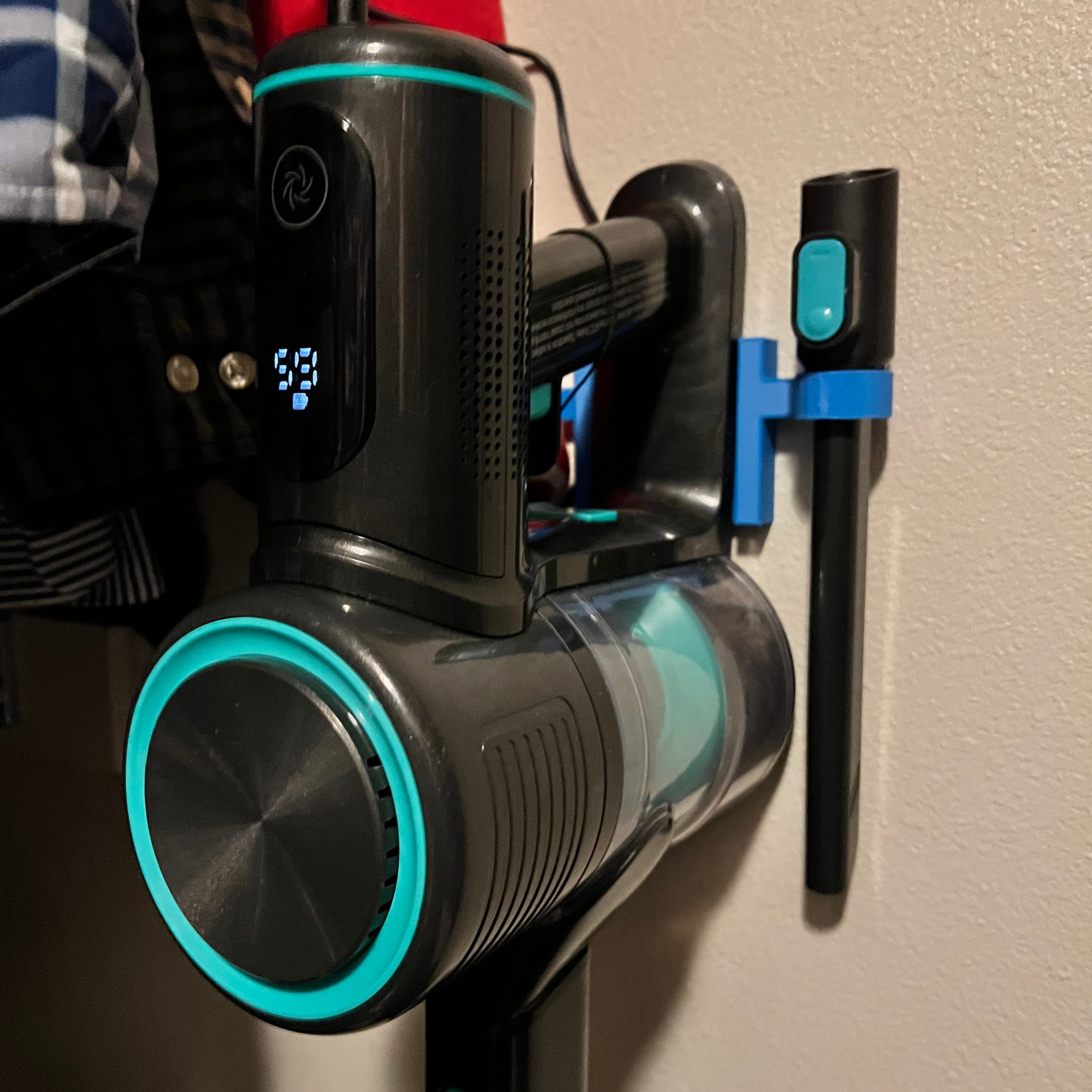 wyze vacuum wall mount