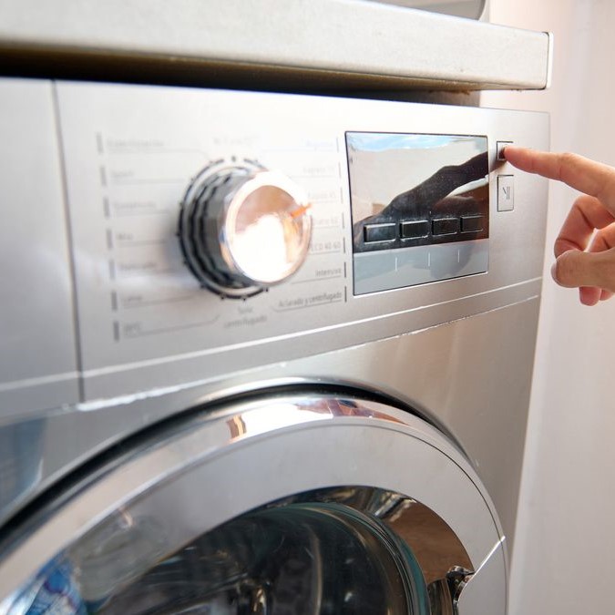 unwrinkle clothes in dryer