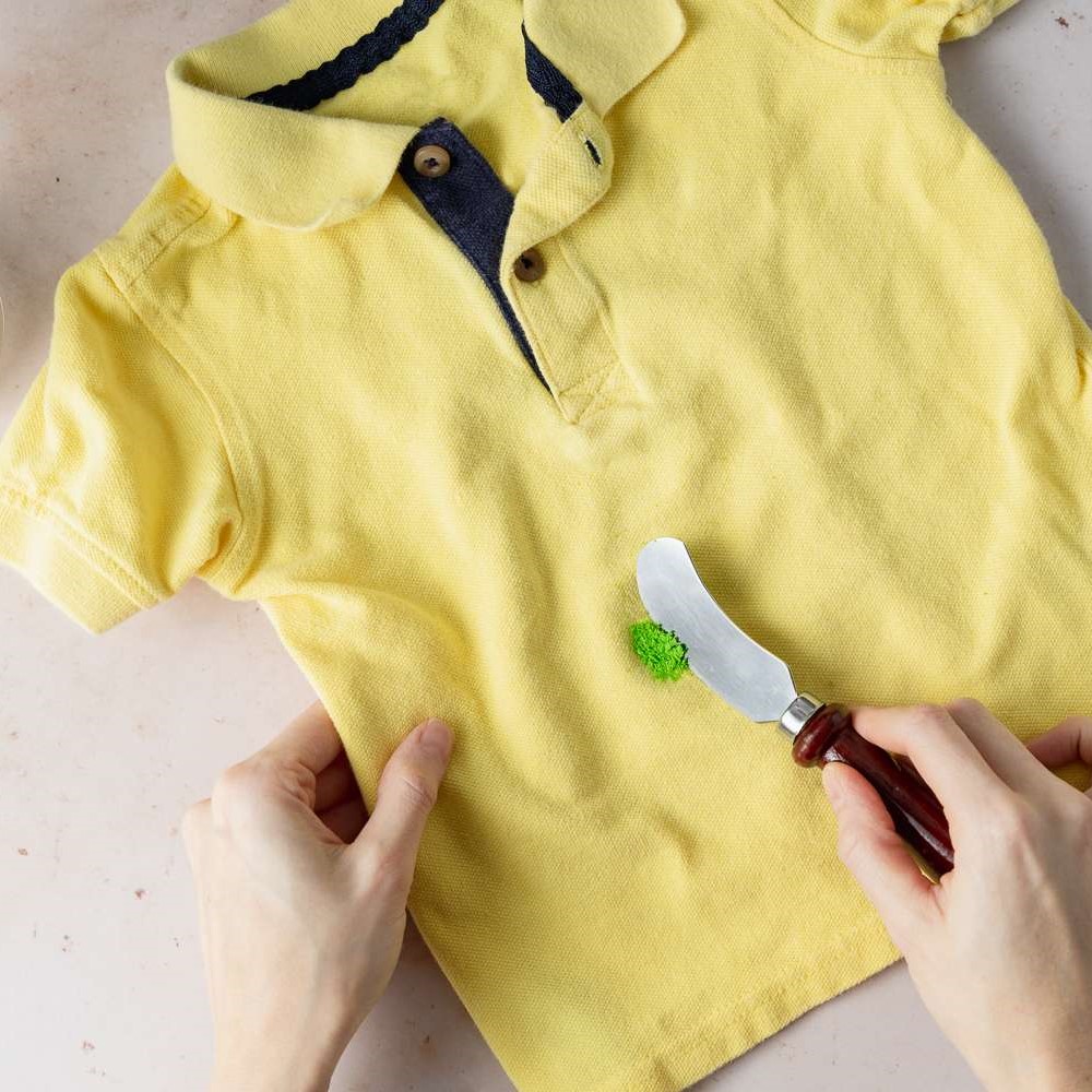 remove crayon from clothes